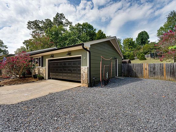 3rd image of 5713 Dagney Ln