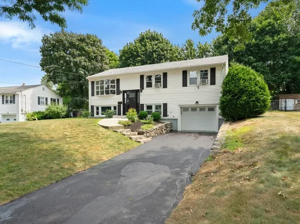 23 James St, Framingham, MA 01701