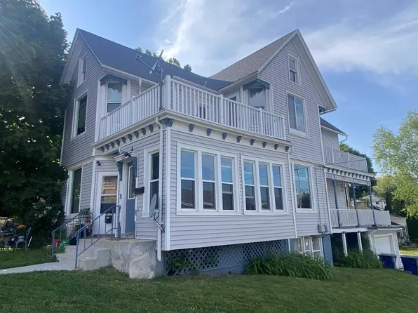 138 East Van Buren STREET #142, Port Washington, WI 53074