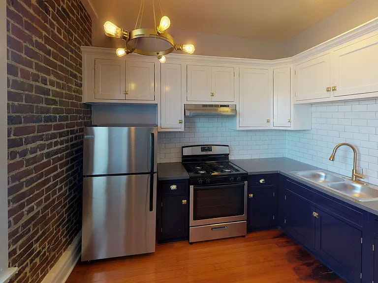 Jensen's Recreation Center Apartments — Photo 10