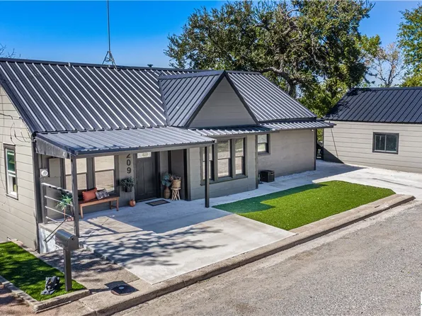 209 N 7th St, Gatesville, TX 76528