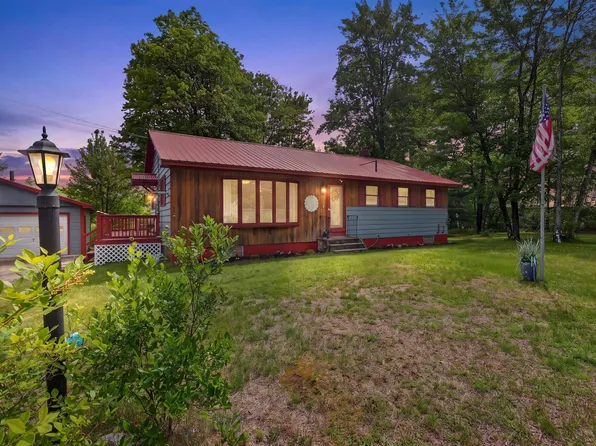 105 River Road, Howland, ME 04448