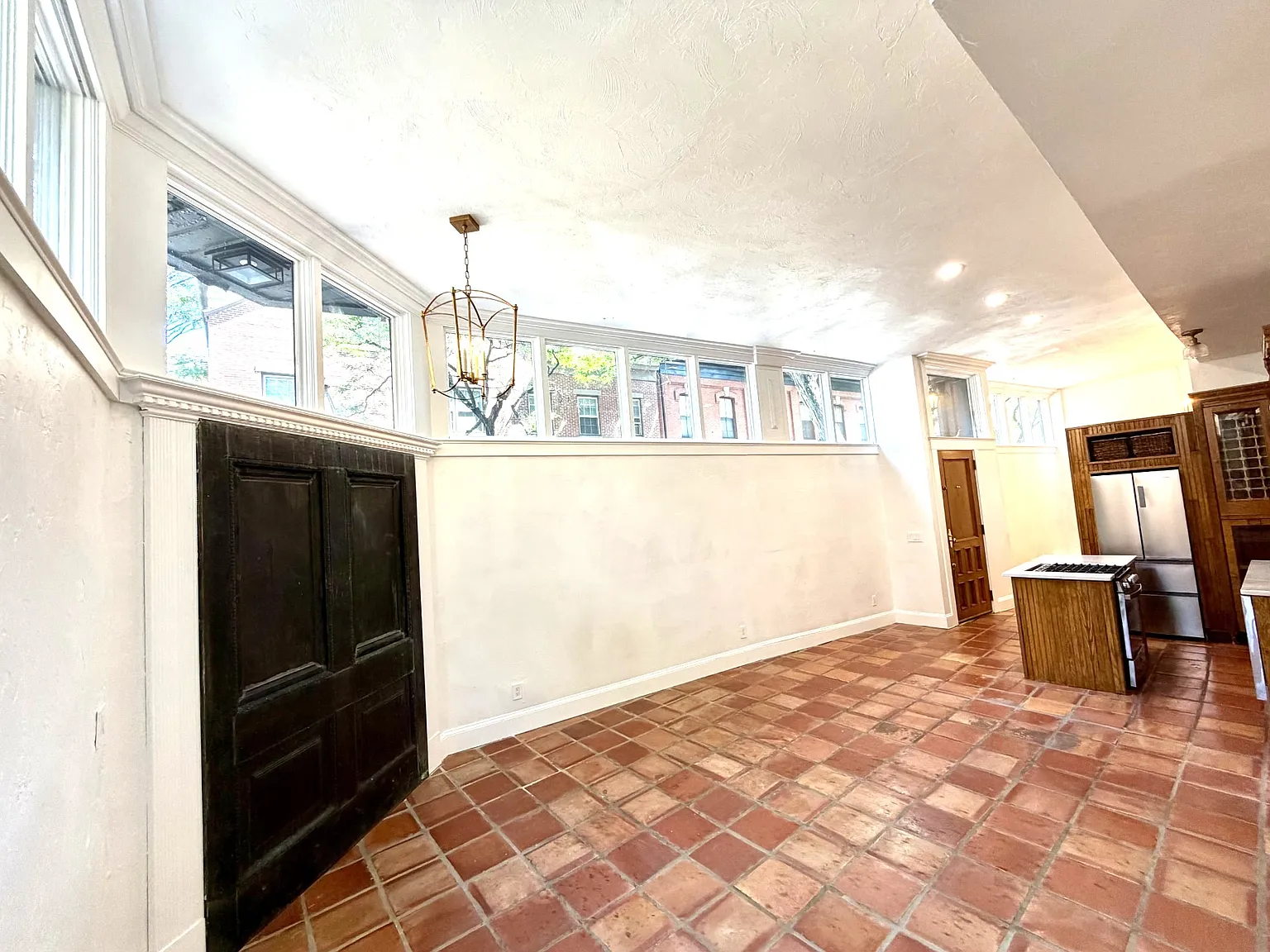 1 bed, 900 sqft, $3,400 — Photo 3