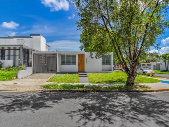 Urb Venus Gardens Calle Leo #1771, San Juan, PR 00926