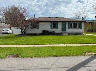 115 Hyland Ave, Depew, NY 14043