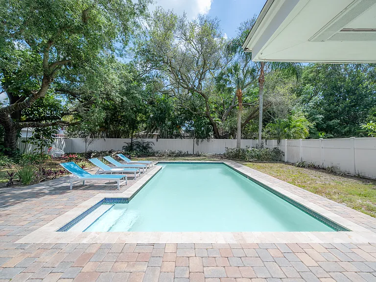 14626 Wildwood Dr — Photo 60