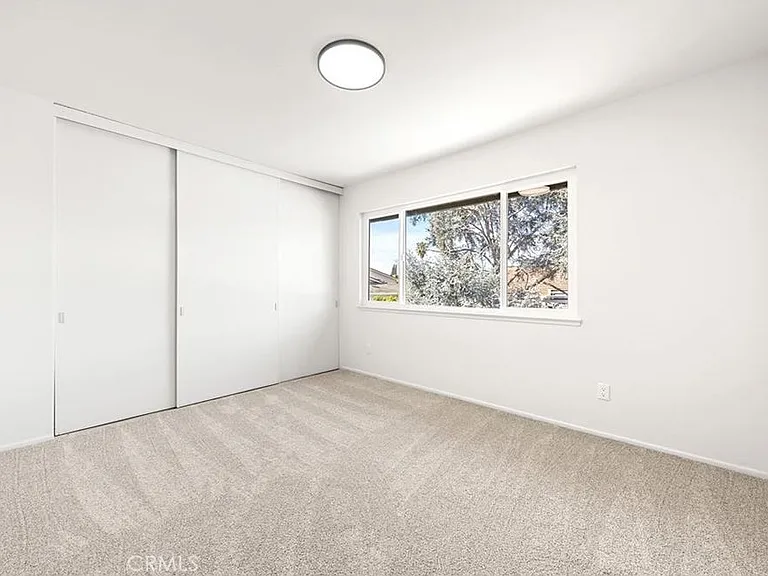 19841 Lombardy Ln — Photo 24