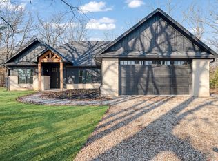 315 County Road 33940, Powderly, TX 75473