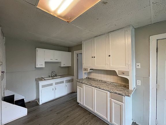 5th image of 18 Germain St #3