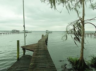 124 River Shores Rd, Green Cove Springs, FL 32043