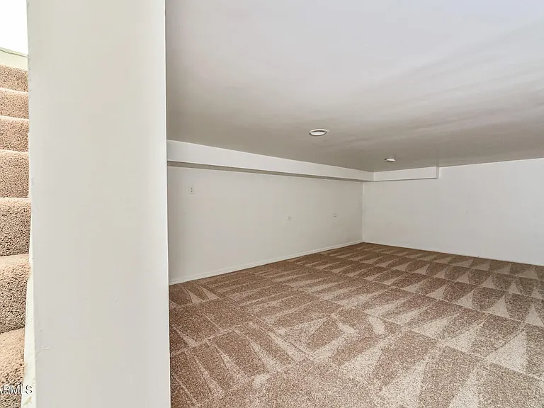 3949 E Earll Dr #14 — Photo 19