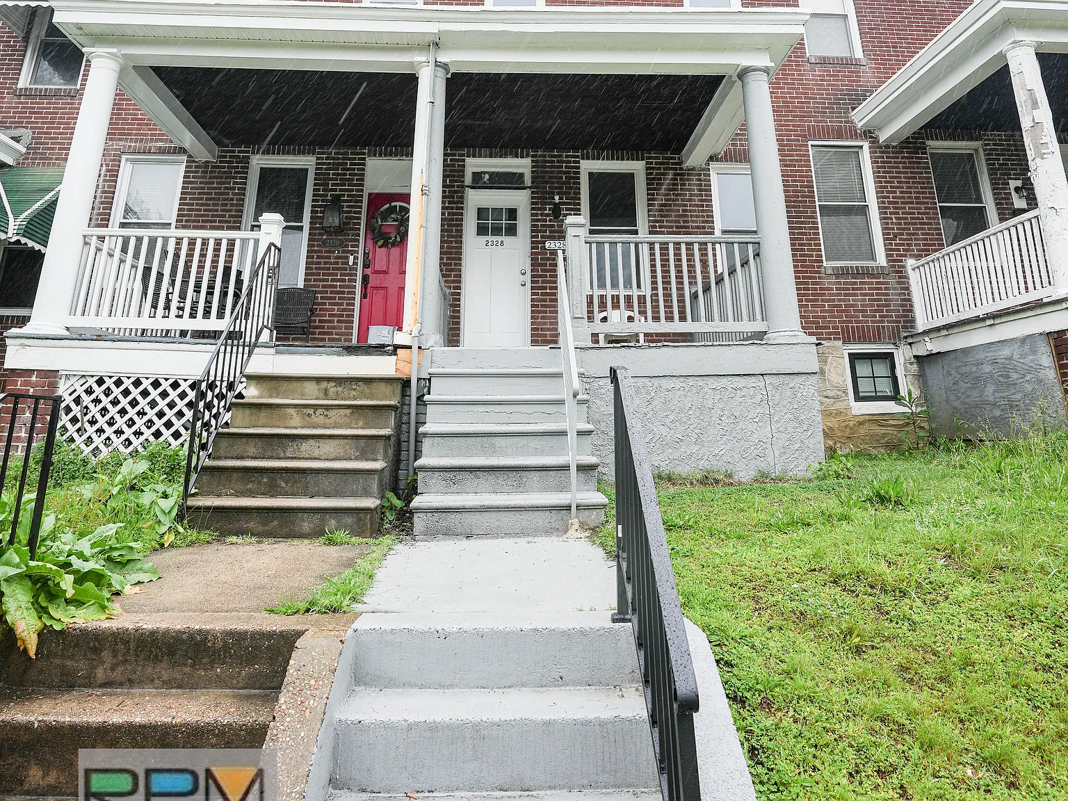 W Lexington St, Baltimore — Photo 1