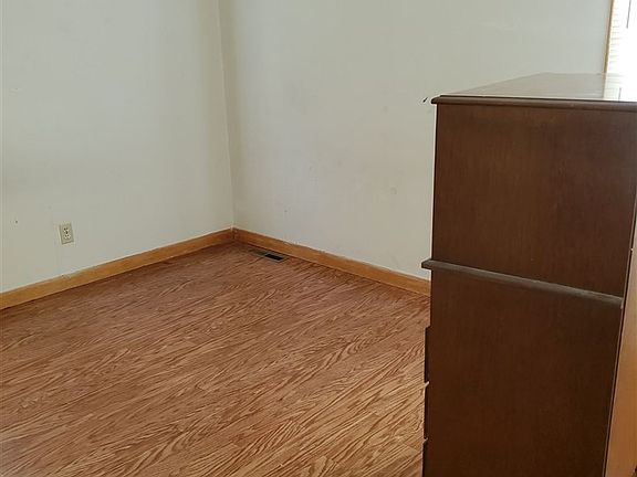 5th image of 1410 Cleveland Ave