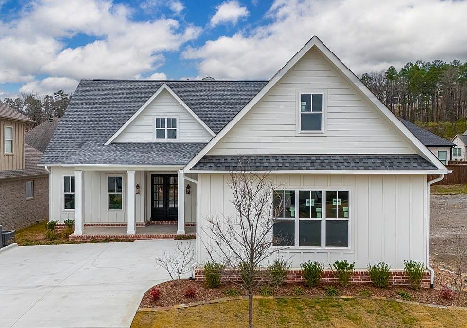1st image of 121 Belles Fleurs Blvd