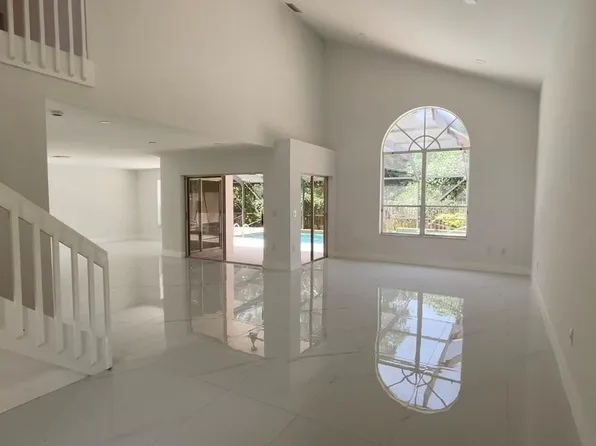 6805 NW 75th Place, Parkland, FL 33067