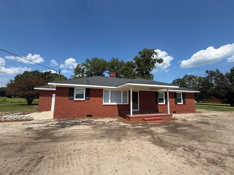 3858 Neuse Rd