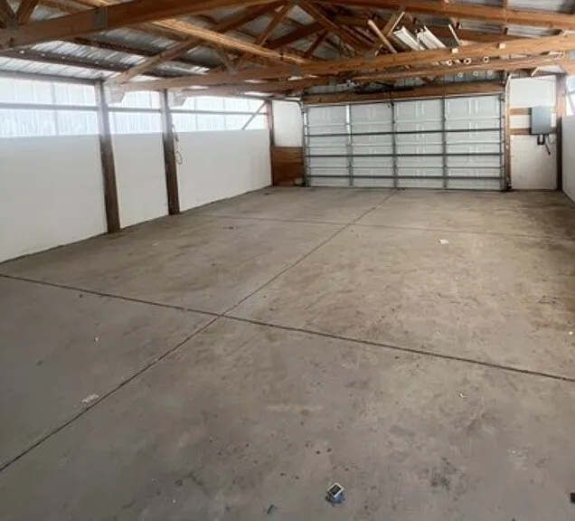 30048 Maul Rd — Photo 17