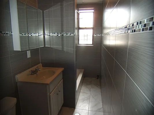 Rented by Joel Weisz, LREB | media 11