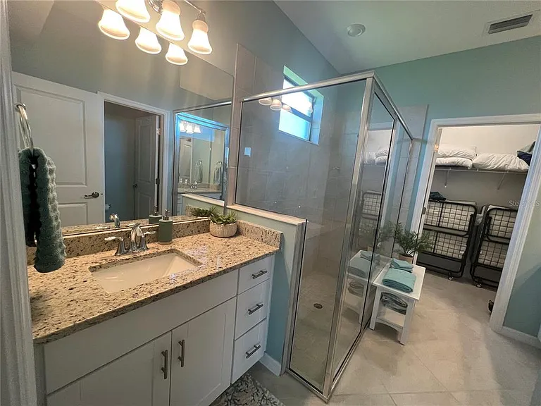 2040 Mackerel St — Photo 19