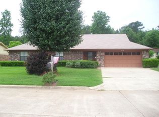 148 Westline Rd, Wake Village, TX 75501