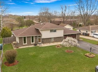 19727 Greenview Ave, Mokena, IL 60448