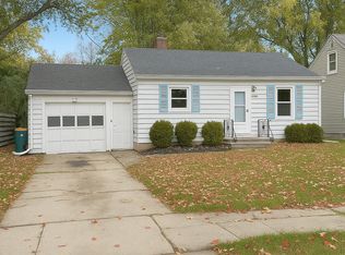 1489 Emilie St, Green Bay, WI 54301
