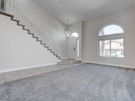 4th image of 26 Fantasia Ln