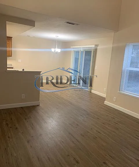 1022 Gilliland Dr — Photo 3
