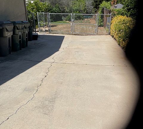 parking spot for mobile tenant
