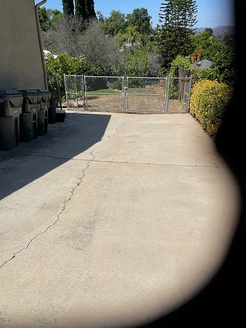 parking spot for mobile tenant