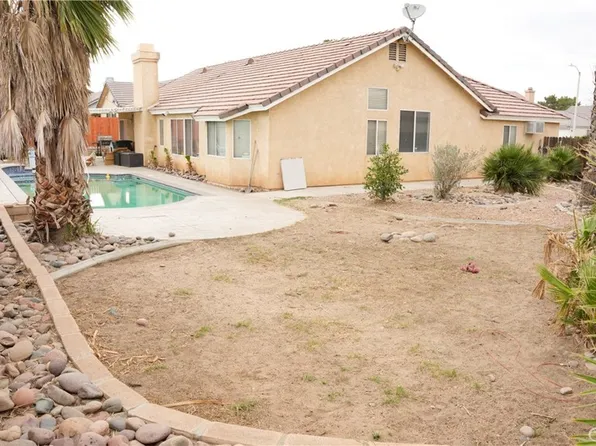14049 Trigger Ln, Victorville, CA 92392