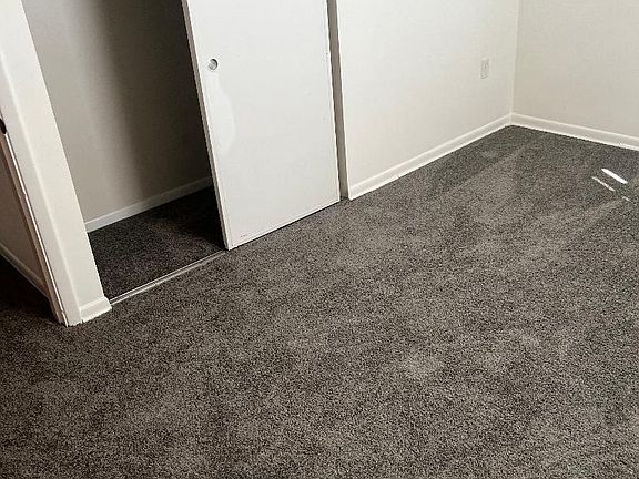 Second bedroom showing closet
