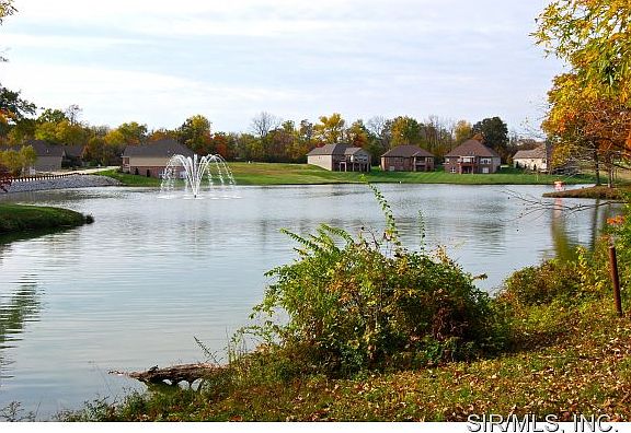 3rd image of 113 Antler Creek Ct