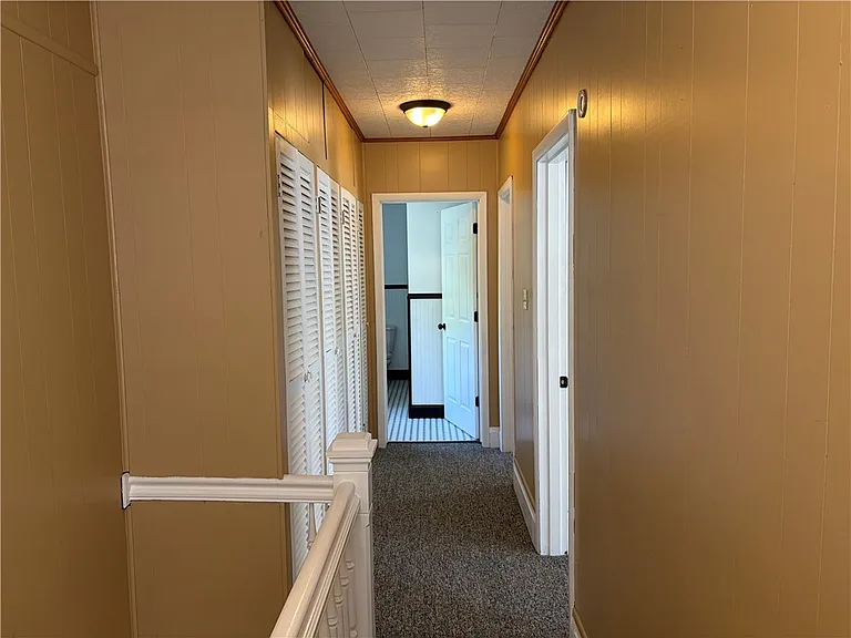 223 Orchard Ave — Photo 12