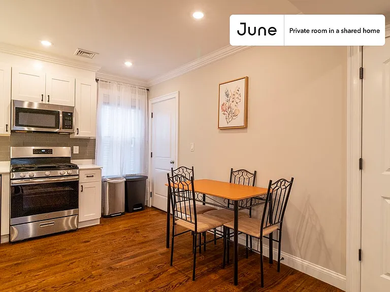 17 Kenneson Rd #D — Photo 2