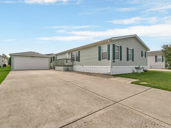 23013 S Big Run Dr, Frankfort, IL 60423