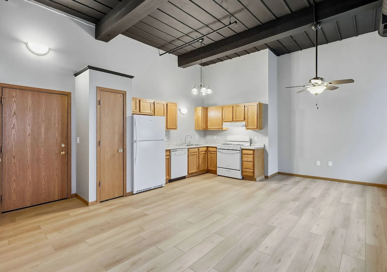 Cotton Mill Apartments — Photo 3