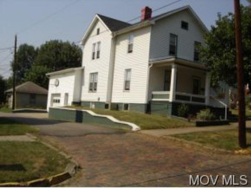 1st image of 111 Holly St