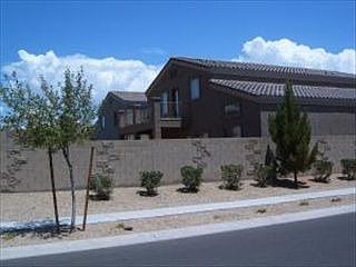 1st image of 2206 W Congress Ave