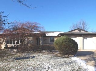 132 Haverhill Ln, Schaumburg, IL 60193