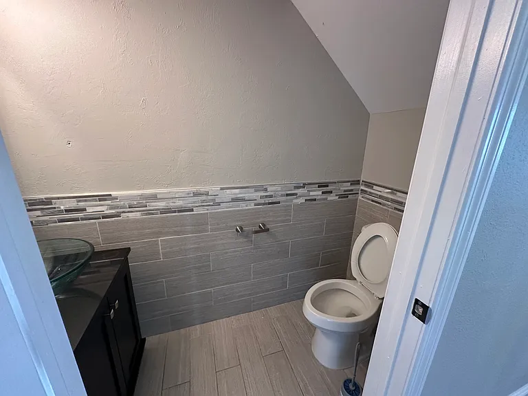 17500 Phlox Dr — Photo 19
