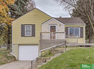 4157 N 59th Cir, Omaha, NE 68104