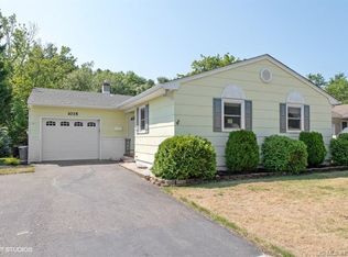 1035 Edgebrook Dr E, Toms River, NJ