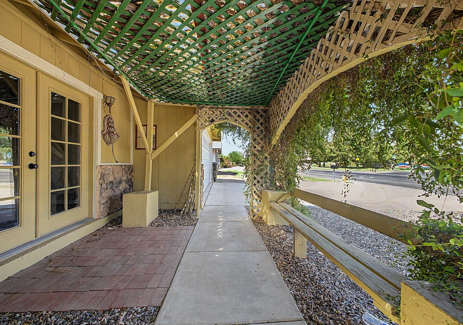 3 bed, 3 bath Mesa home — Photo 2