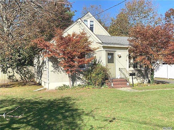 2nd image of 3315 Union Blvd
