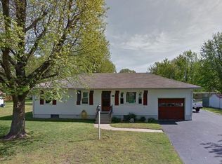 1717 Loretta Ave, Cahokia, IL 62206