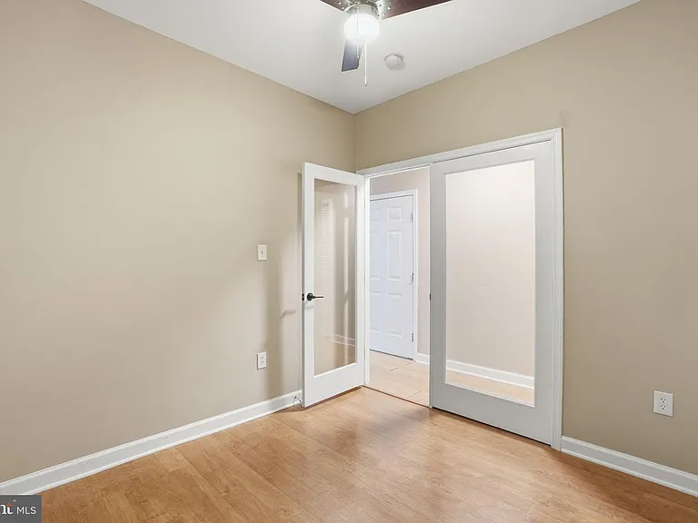 1710 W Virginia Ave NE #202 — Photo 15
