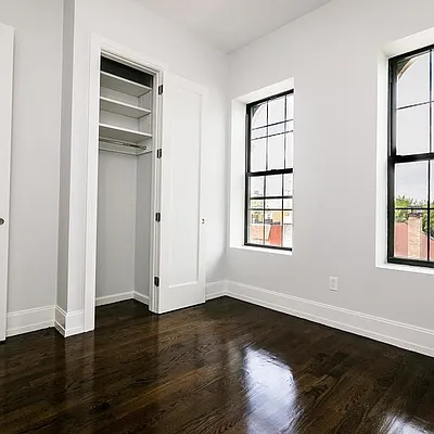 Rented by Lofts and Flats LLC | media 8