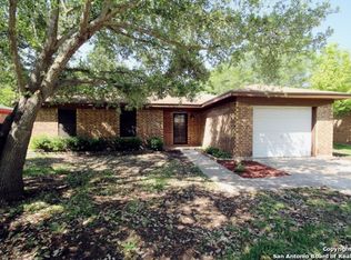 114 Apache Cir, Cibolo, TX 78108