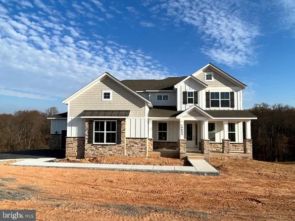 12100 Parkgate Dr, Nokesville, VA 20181